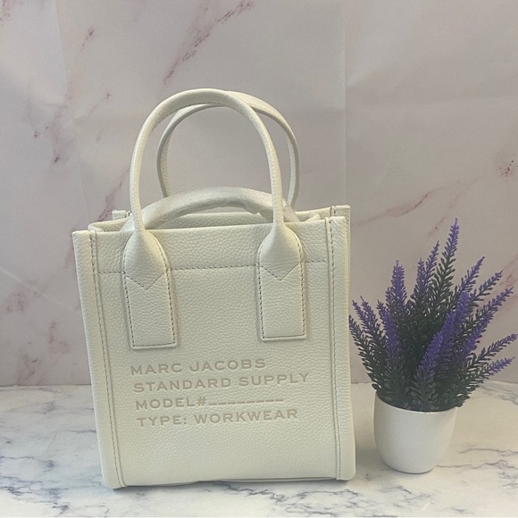 NWT Marc Jacobs White Tote Bag - Picture 1 of 8